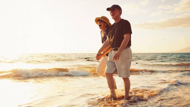 Couple en bord de mer - ©Shutterstock